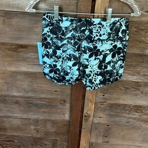 Fleo women's athletic/gymnastics/tumbling shorts